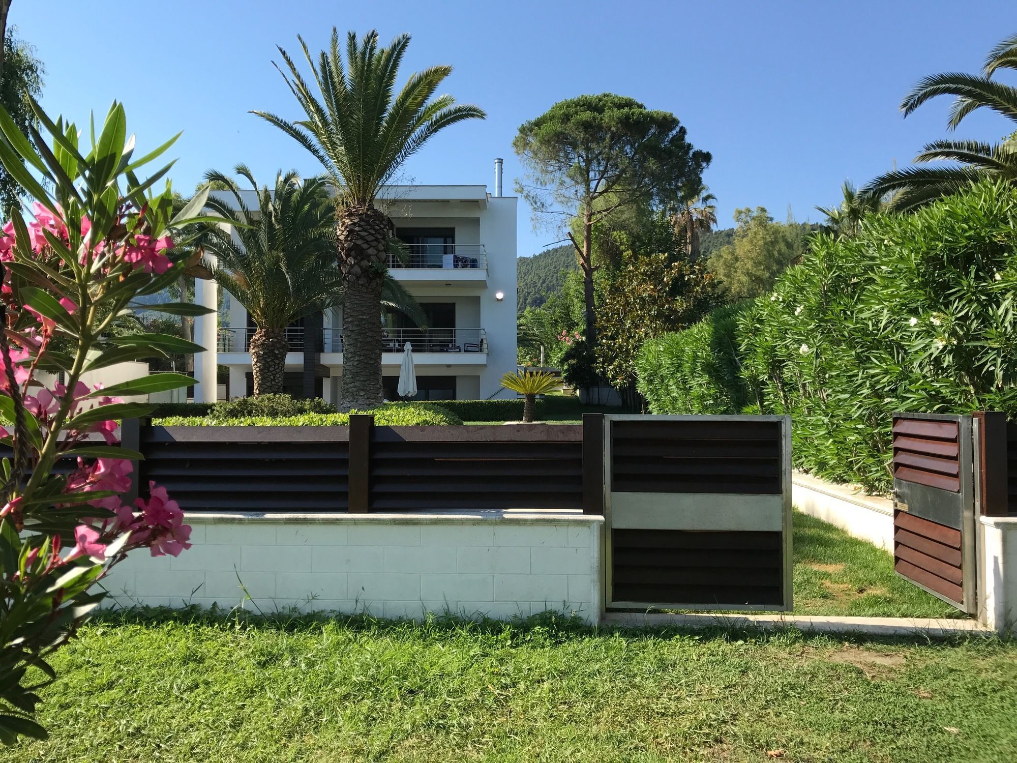 Samaya Beach House Vourvourou Bagian luar foto